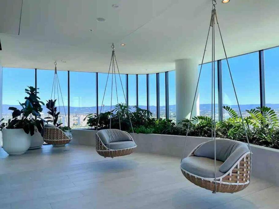 Casino 2-br Ocean View Apartment *