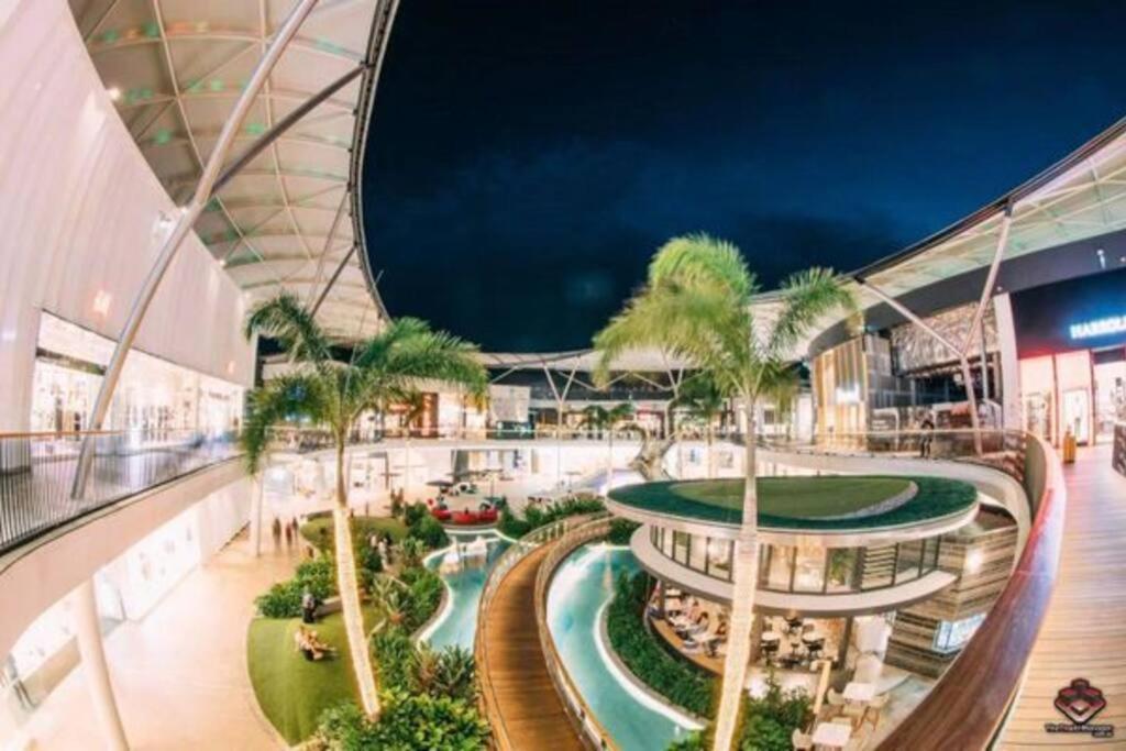 Casino 2-br Ocean View Gold Coast