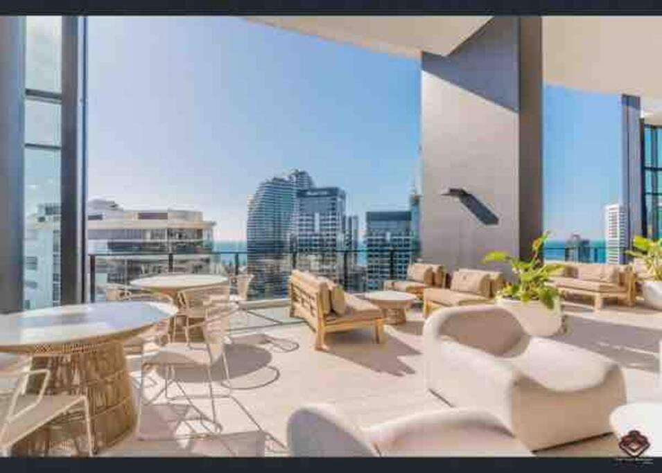 Apartment Casino 2-br Ocean View Gold Coast